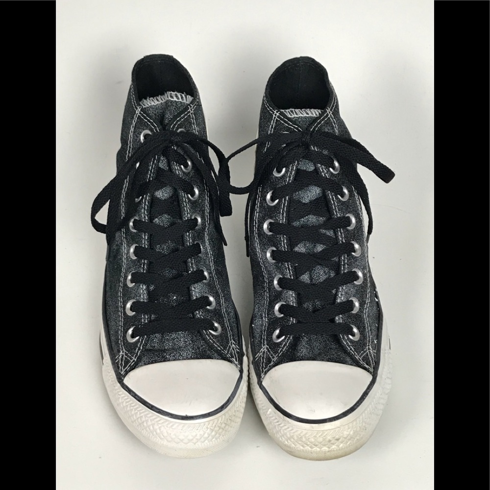 Women’s Black Converse Hi Top Sneaker Sz 10